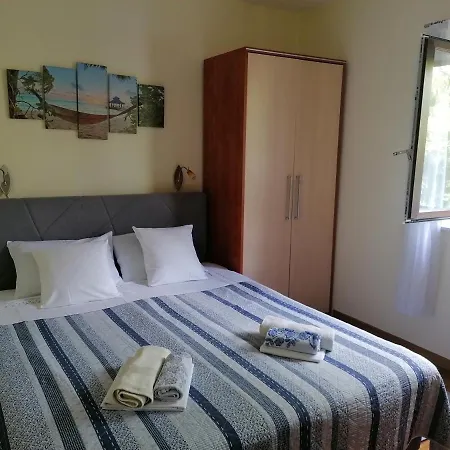 With Parking Space Njivice, Krk - 5320 奈维斯