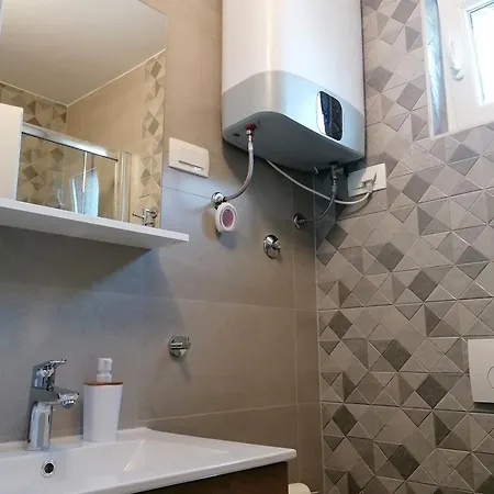 With A Parking Space Njivice, Krk - 5320 Διαμέρισμα Njivice