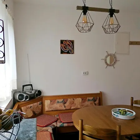 With A Parking Space Njivice, Krk - 5320 Apartamento