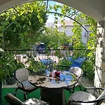 With Parking Space Njivice, Krk - 5320 Apartmán Njivice